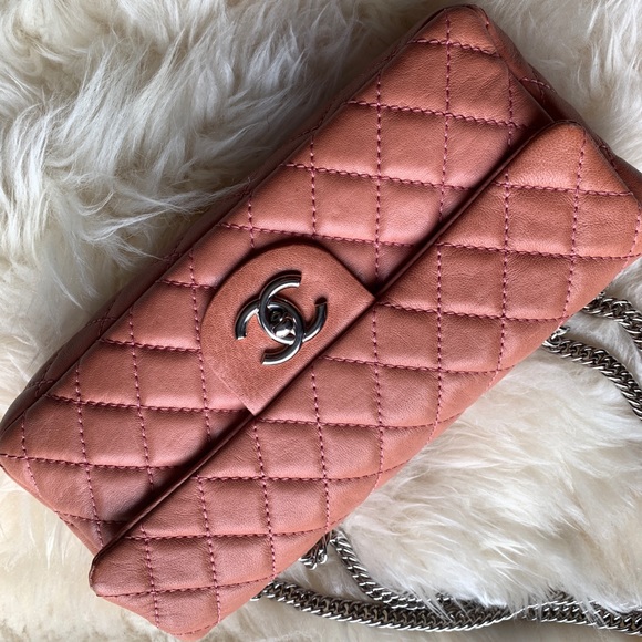 Authentic CHANEL CC Flap Bag - Dark Pink (Salmon Pink) SHW - Picture 13 of 15